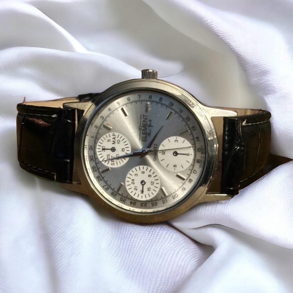 Element New York 4723 quartz movement watch